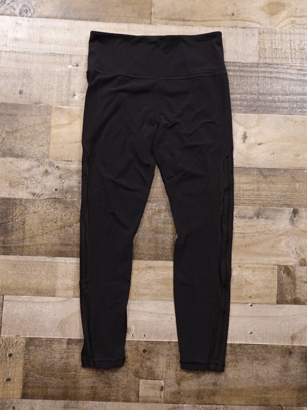 Athleta Shakti Mesh‎ 7/8 Tight Leggings Women’s Medium Black High Rise Yoga
